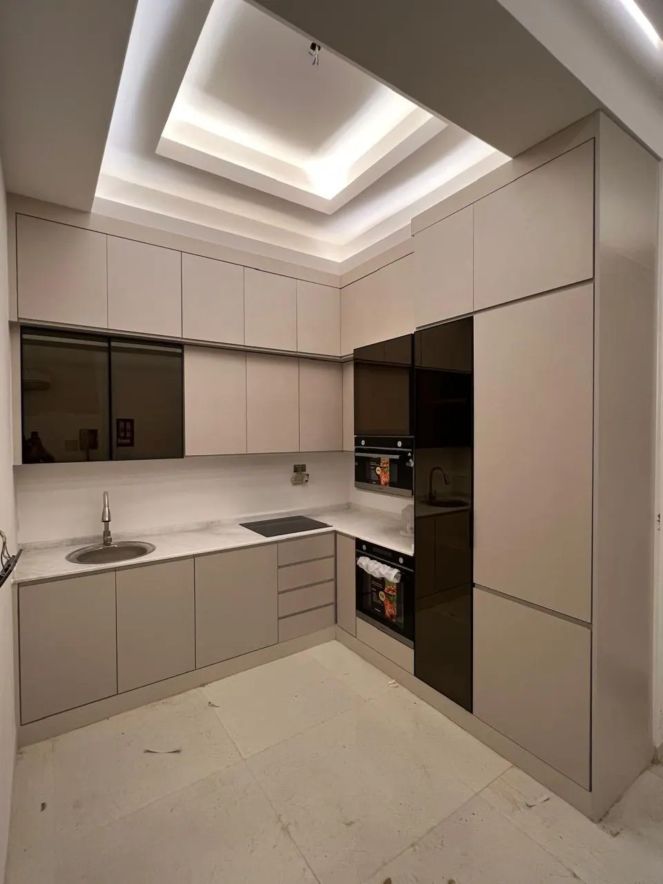 Wall cabinet project by Rahat Albal Carpentry